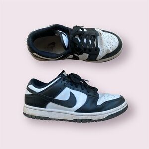 Nike Panda Dunks Low Women’s